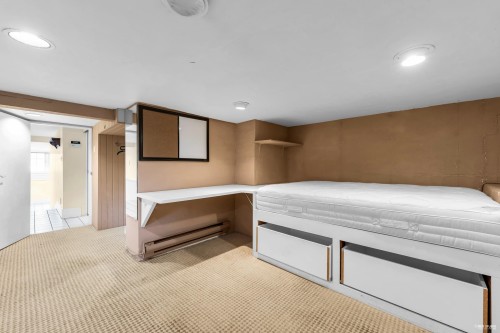 7708 Heather Street, Vancouver, BC 