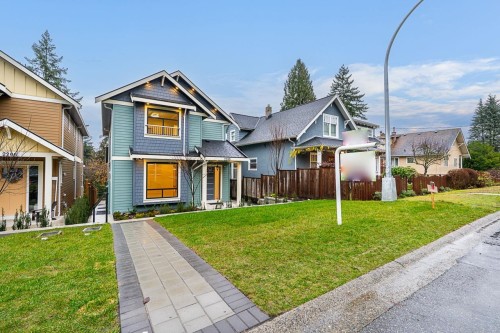 2208 St George Street, Port Moody, BC 