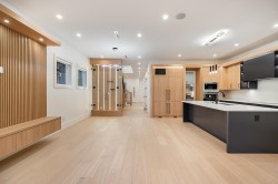 2208 St George Street  Port Moody, BC V3H 2G2