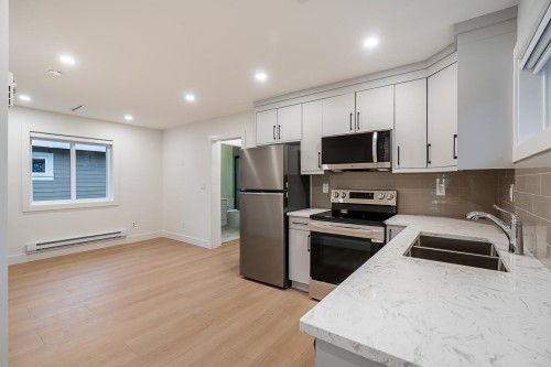 2208 St George Street, Port Moody, BC 