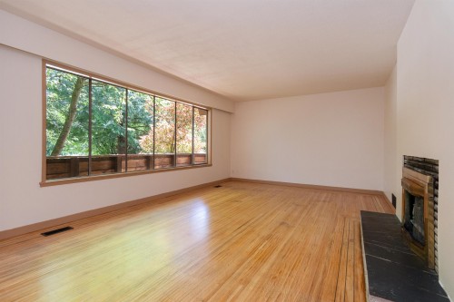 3687 Coast Meridian Road, Port Coquitlam, BC 