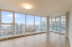 3108-111 Georgia Street W Vancouver, BC V6B 1T8