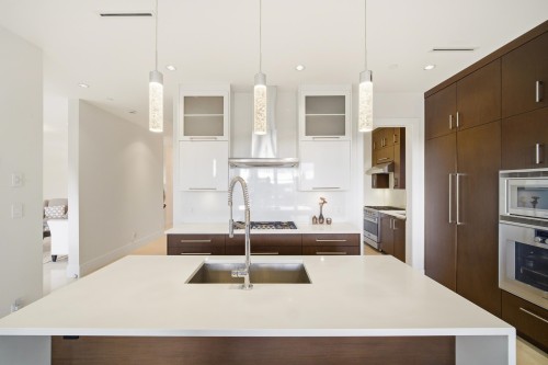 1468 Kings Avenue, West Vancouver, BC 