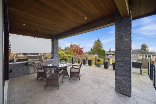 1468 Kings Avenue, West Vancouver, BC 