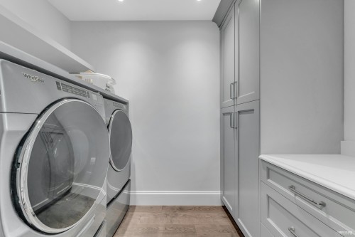 1812 Cardinal Crescent, North Vancouver, BC 