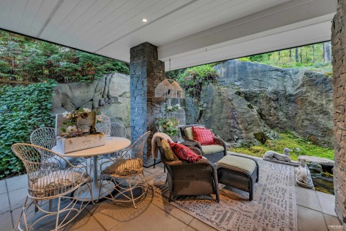 1812 Cardinal Crescent, North Vancouver, BC 