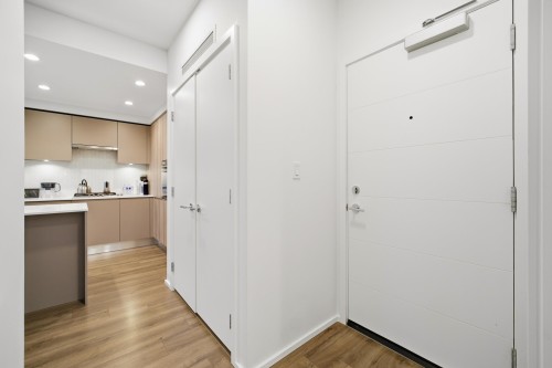 4704-3809 Evergreen Place, Burnaby, BC 