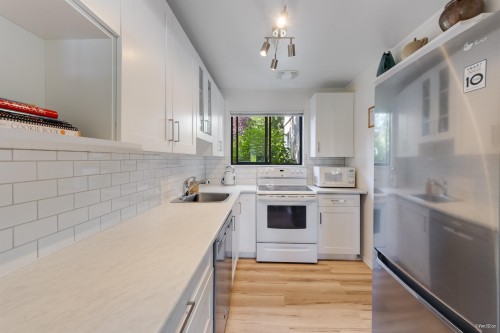 1115 Lenora Road, Bowen Island, BC 