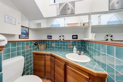 1115 Lenora Road, Bowen Island, BC 