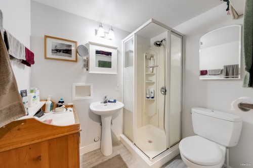 1115 Lenora Road, Bowen Island, BC 