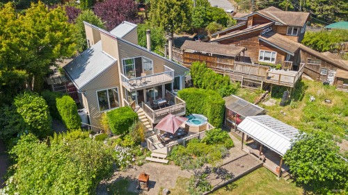 1115 Lenora Road, Bowen Island, BC 