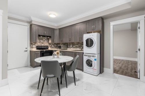 8780 Rosemary Avenue, Richmond, BC 