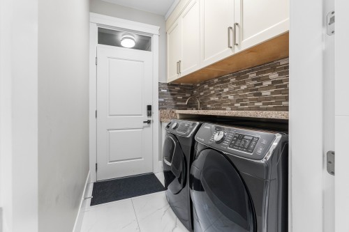 8780 Rosemary Avenue, Richmond, BC 