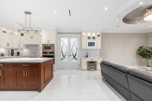 8780 Rosemary Avenue, Richmond, BC 