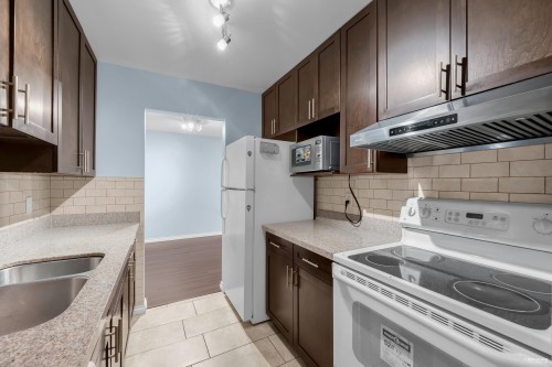 220-8411 Ackroyd Road, Richmond, BC 