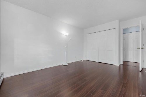 220-8411 Ackroyd Road, Richmond, BC 