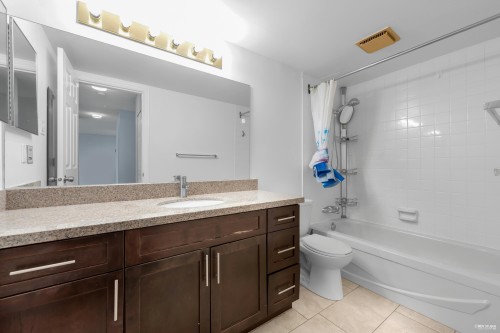 220-8411 Ackroyd Road, Richmond, BC 