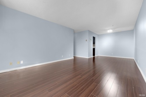 220-8411 Ackroyd Road, Richmond, BC 