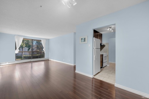 220-8411 Ackroyd Road, Richmond, BC 