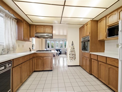 7475 West Boulevard, Vancouver, BC 