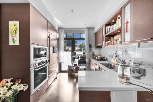 6426 Ash Street, Vancouver, BC 