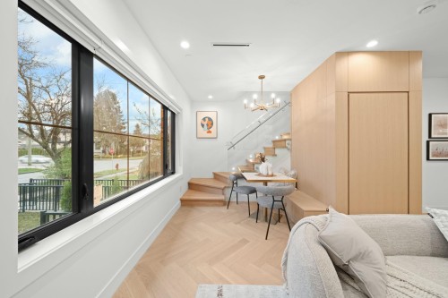 2791 21St Avenue W, Vancouver, BC 