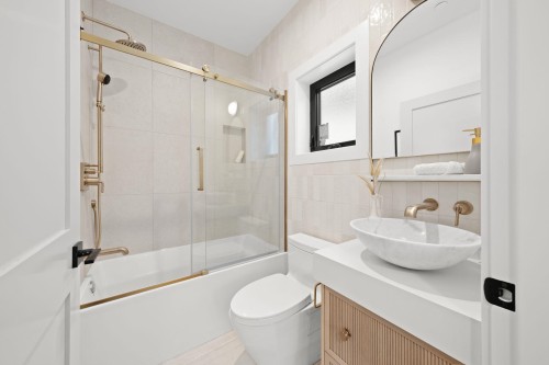 2791 21St Avenue W, Vancouver, BC 