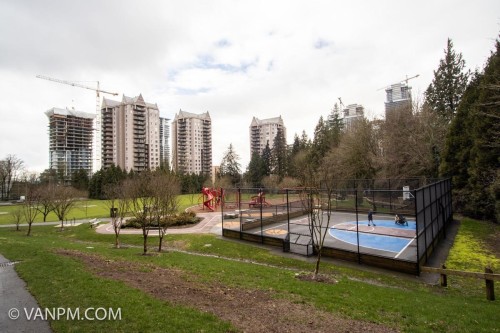 1604-585 Austin Avenue, Coquitlam, BC 