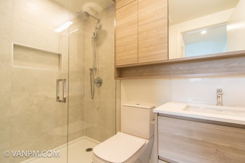 1604-585 Austin Avenue, Coquitlam, BC 