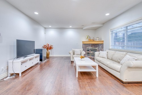 5700 Walton Road, Richmond, BC 