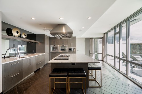 1302-210 Salter Street, New Westminster, BC 