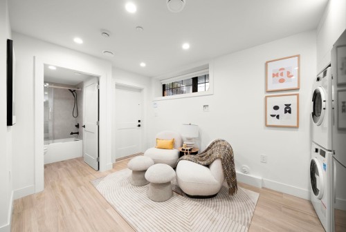 2793 21St Avenue W, Vancouver, BC 