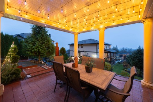 11000 Carmichael Street, Maple Ridge, BC 