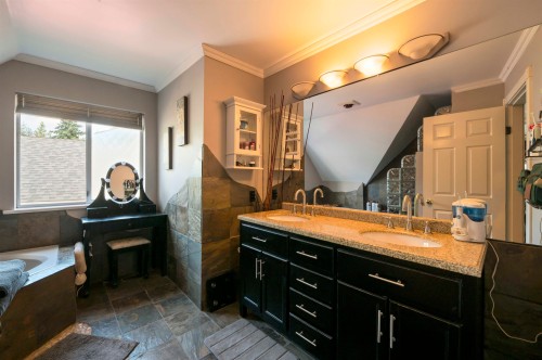 21469 126 Avenue, Maple Ridge, BC 