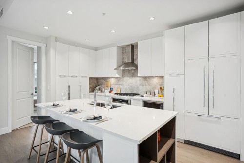 103-5535 Admiral Way, Delta, BC 