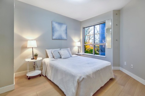 209-2088 Beta Avenue, Burnaby, BC 