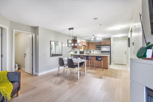 209-2088 Beta Avenue, Burnaby, BC 