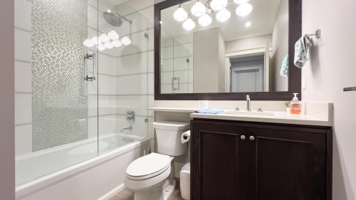 2071 36Th Avenue W, Vancouver, BC 