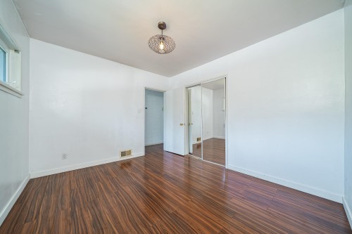 432 25Th Street W, North Vancouver, BC 