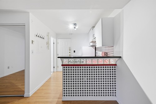 107-1940 Barclay Street, Vancouver, BC 