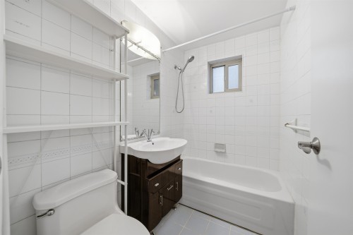 107-1940 Barclay Street, Vancouver, BC 