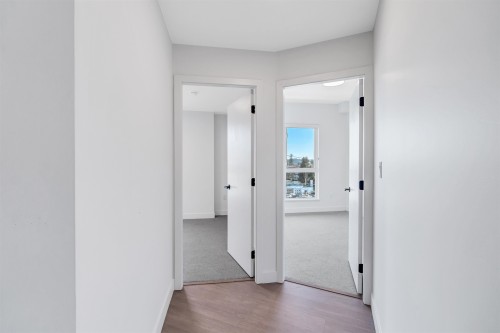 660-422 3Rd Street E, North Vancouver, BC 