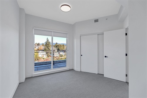 660-422 3Rd Street E, North Vancouver, BC 