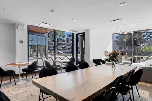 660-422 3Rd Street E, North Vancouver, BC 