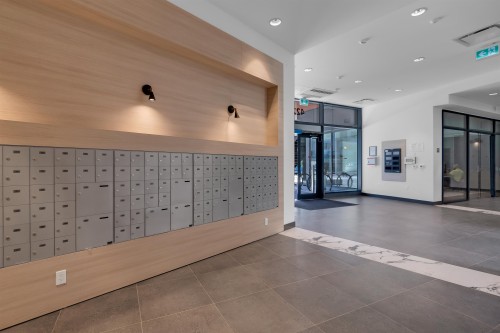 660-422 3Rd Street E, North Vancouver, BC 