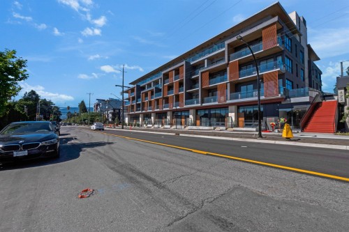 660-422 3Rd Street E, North Vancouver, BC 