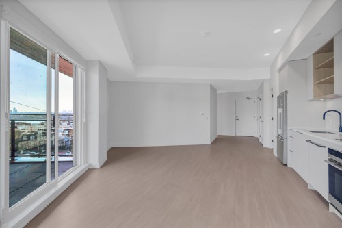 660-422 3Rd Street E, North Vancouver, BC 