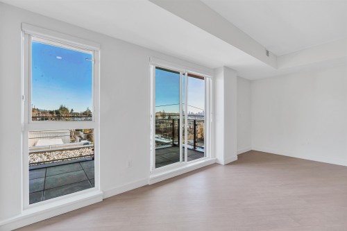 660-422 3Rd Street E, North Vancouver, BC 