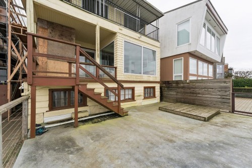 3243 Point Grey Road, Vancouver, BC 