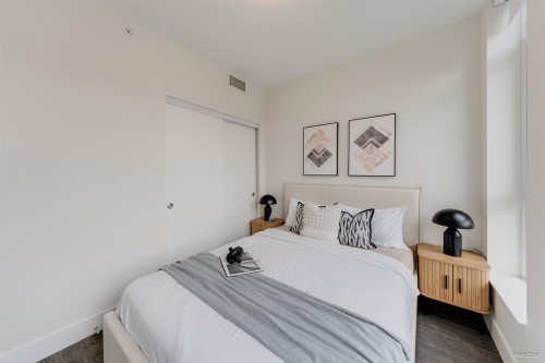 1307-3438 Sawmill Crescent, Vancouver, BC 